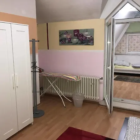 아파트 A&s Roonstrasse 본