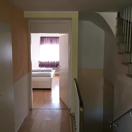 A&s Roonstrasse 아파트