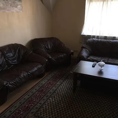 A&s Roonstrasse דירה