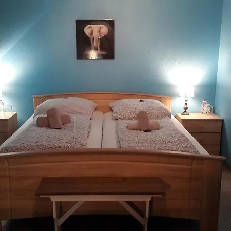 A&s Roonstrasse Апартаменты