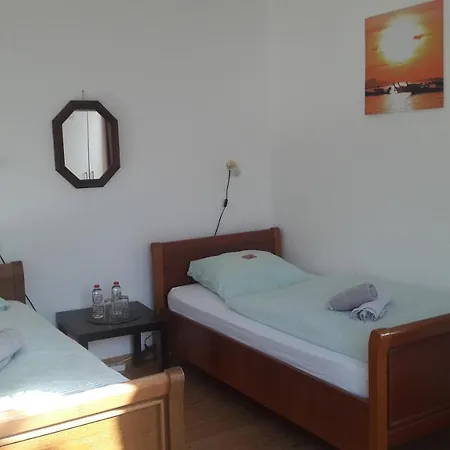 Апартаменты A&s Roonstrasse