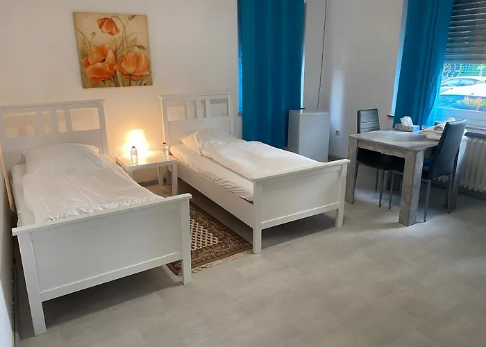 Апартаменты A&s Roonstrasse *