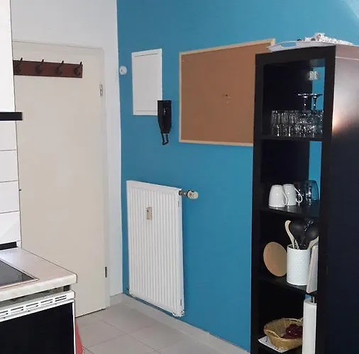 A&s Roonstrasse Апартаменты