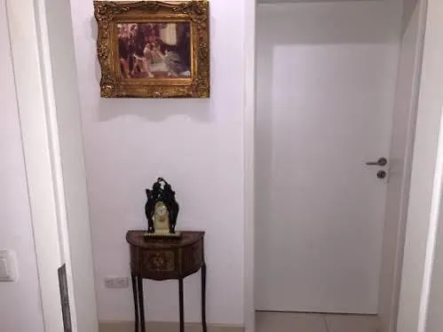 Апартаменты A&s Roonstrasse