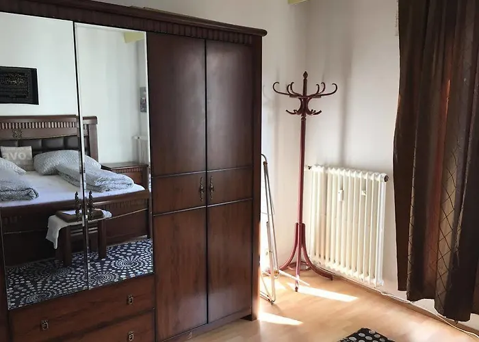 A&s Roonstrasse Бонн