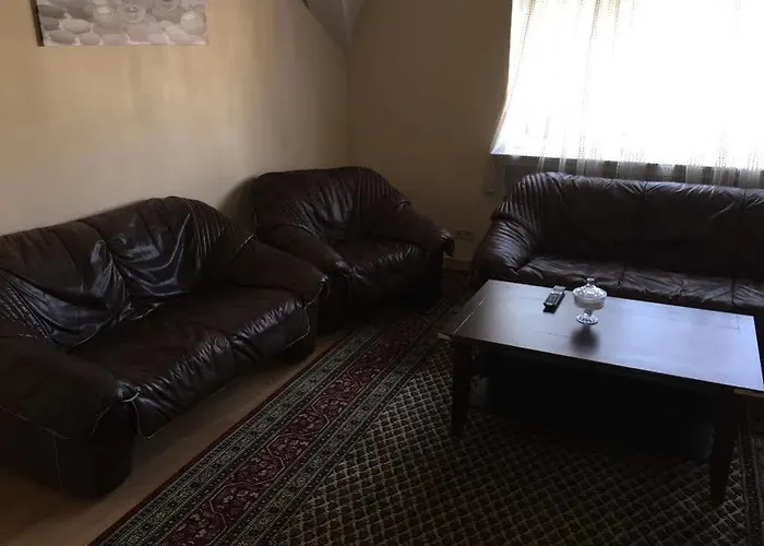 A&s Roonstrasse Апартаменты