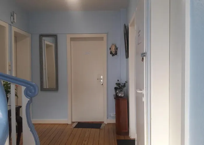 A&s Roonstrasse * Bonn